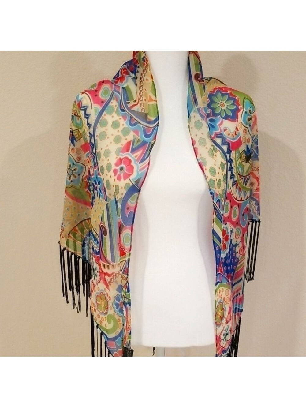 Floral fringed shawl,wrap one size,polyester. - Picture 3 of 7